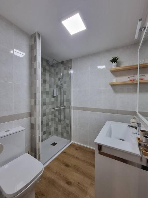 Aguadulce, Apto Santa Monica 2 Hab Con Terraza, Aire, Wifi, A 5 Min De La Playa Агвадульсе Экстерьер фото