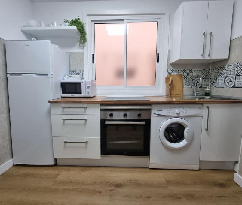 Aguadulce, Apto Santa Monica 2 Hab Con Terraza, Aire, Wifi, A 5 Min De La Playa Агвадульсе Экстерьер фото